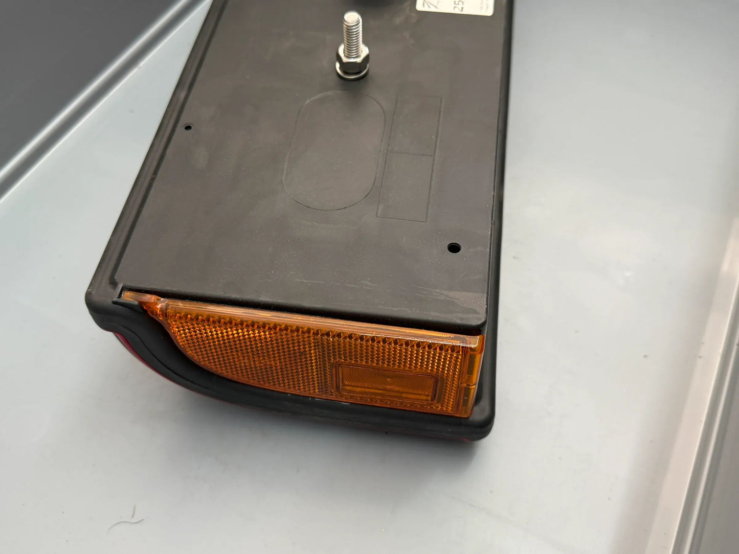 PROPLAST Fahrzeugbeleuchtung GmbH Heckleuchte EUROPOINT II Rechts 40255612 NEU