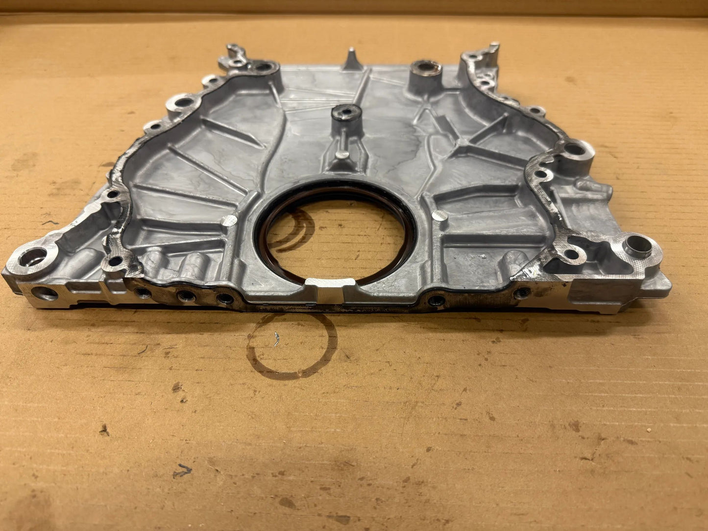Original BMW Steuerkettenabdeckung 8640047 NEU