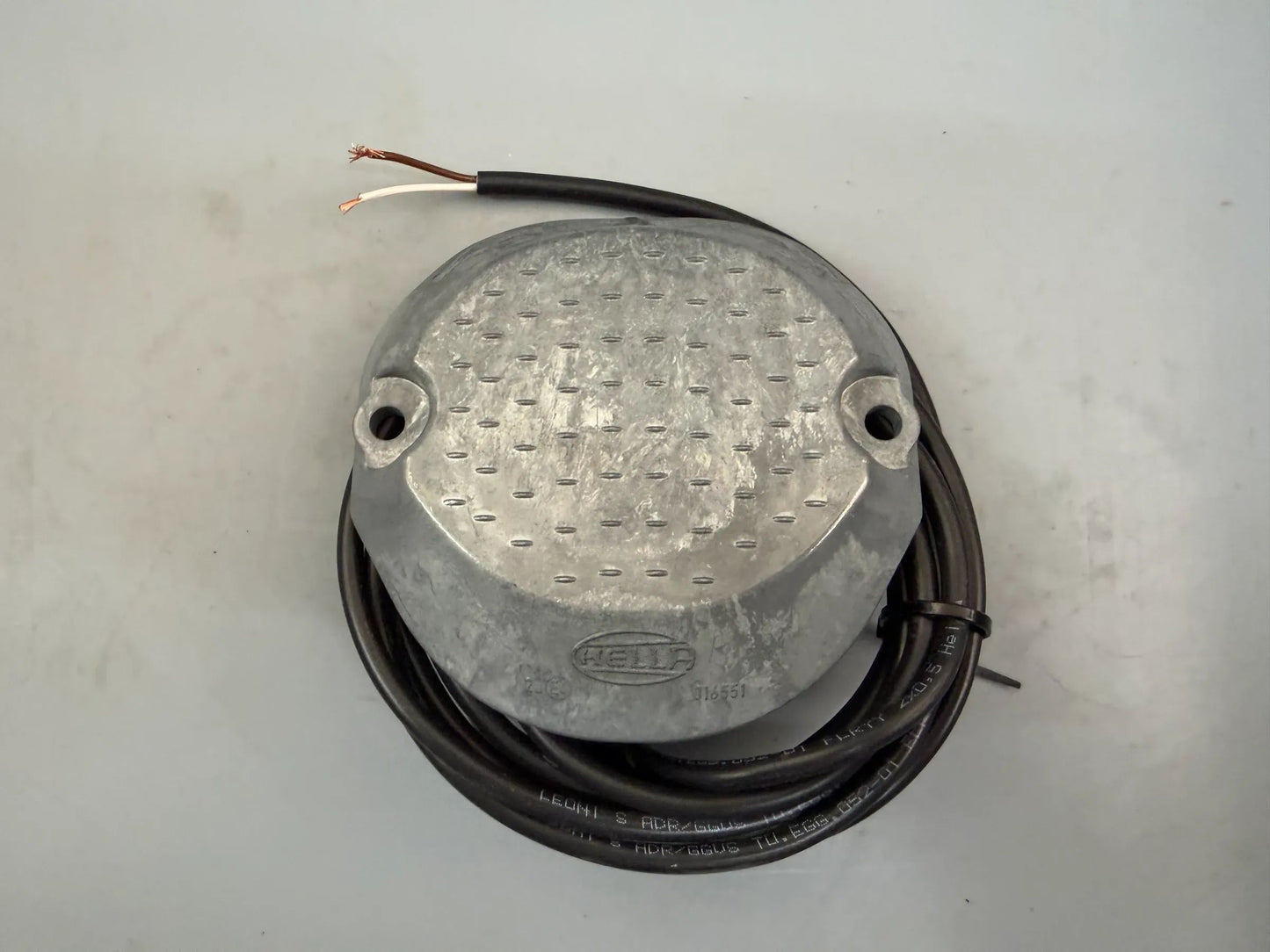 Original Hella Blinkleuchte 2BA 009 204-051 NEU