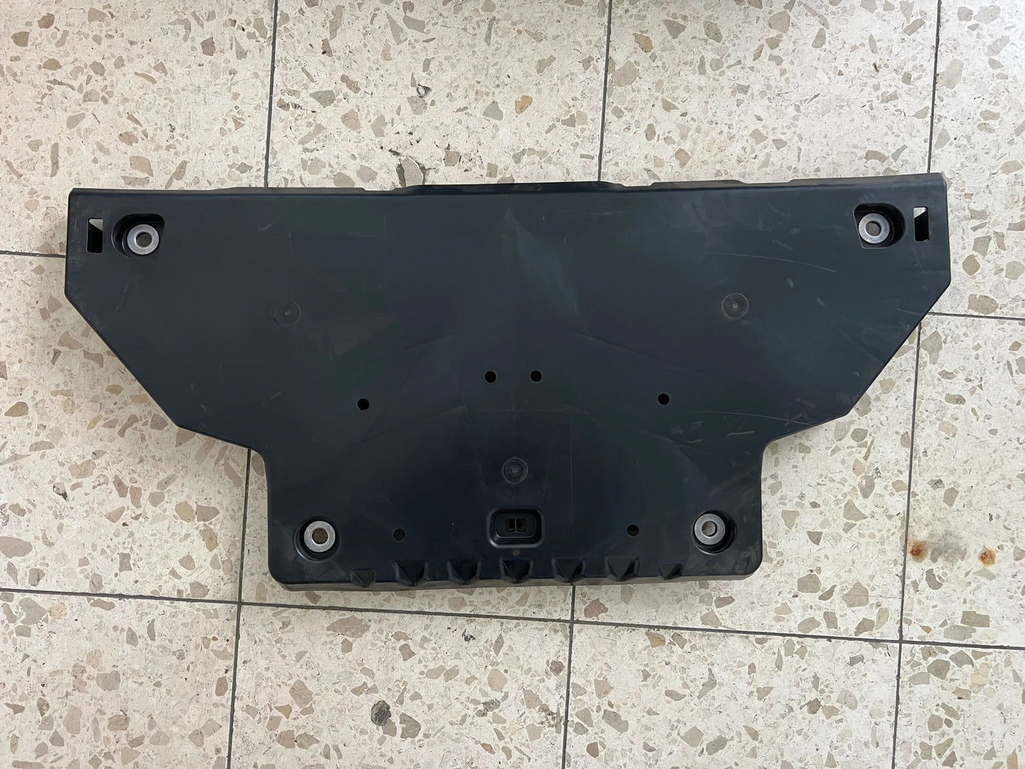 ORIGINAL Mercedes Benz EQA EQB Unterbodenabdeckung Hinterachse A2433520600 NEU