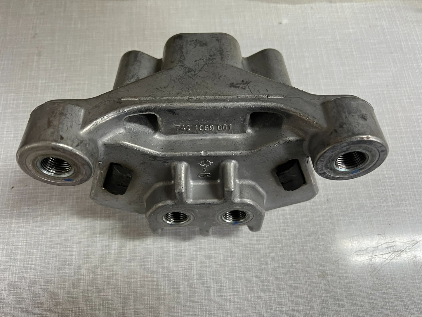 Original Mercedes-Benz Motorlager A9672412213 NEU