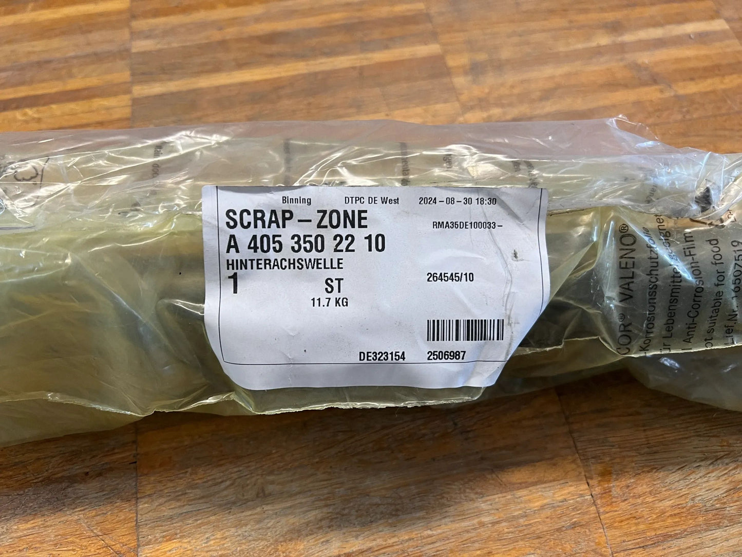 Original Mercedes-Benz Hinterachswelle A4053502210 NEU