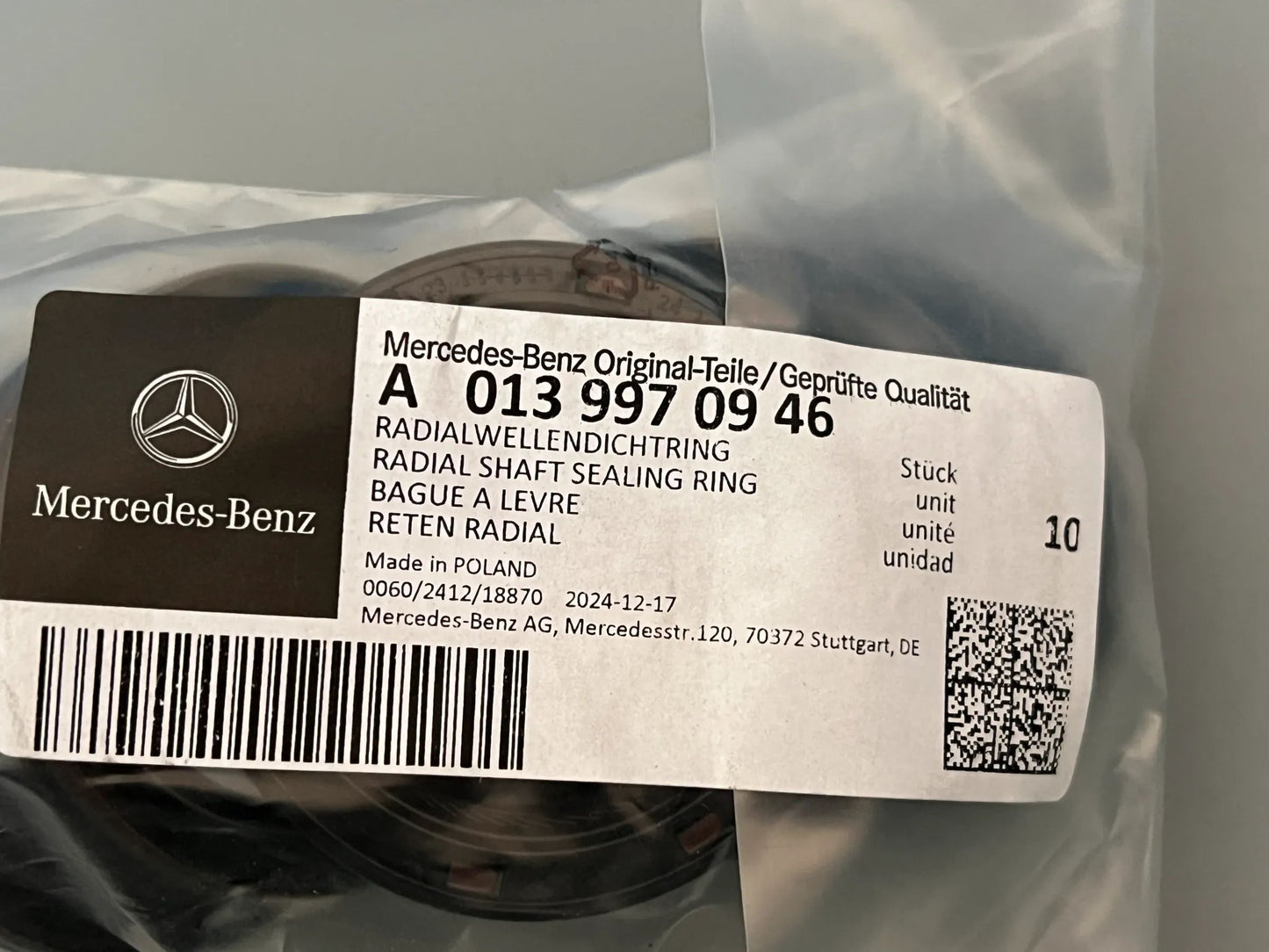 Original Mercedes-Benz Radialwellendichtring A0139970946 NEU