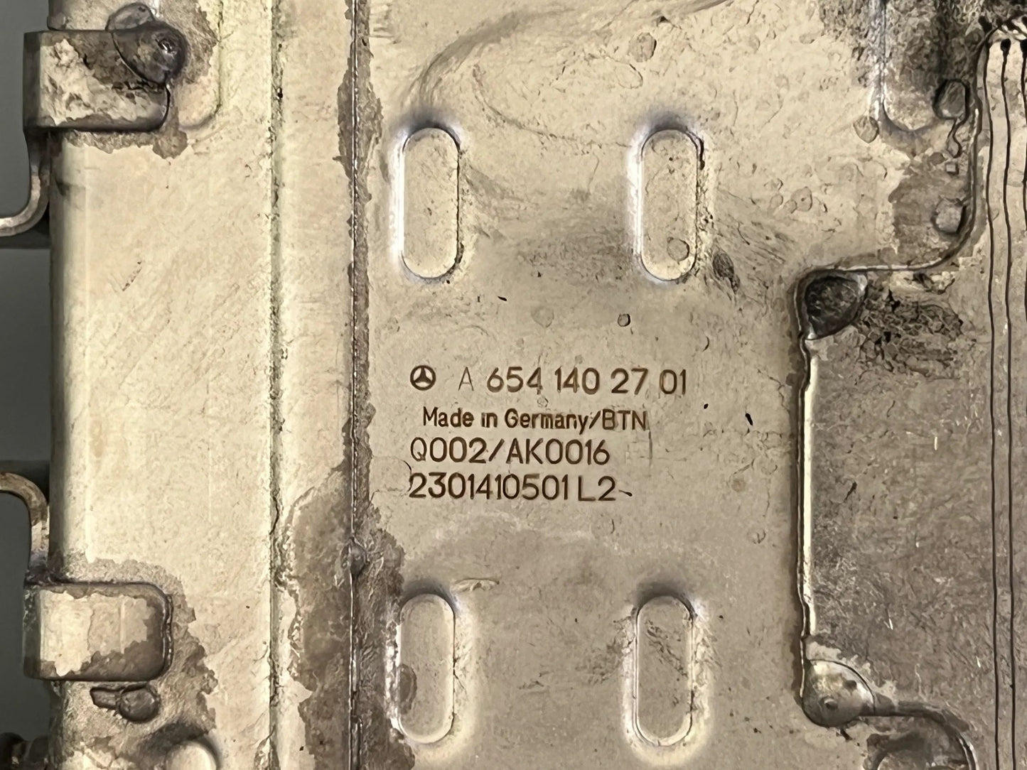 ORIGINAL Mercedes Benz OM654 Abgasrückführkührkühler A6541402701 NEU
