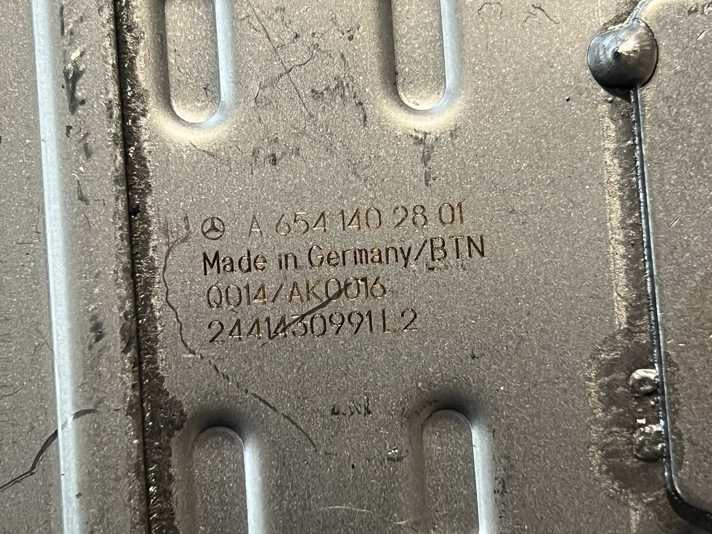 Mercedes Benz OM654 Abgasrückführkühler AGR Kühler A6541402801 A6541406803