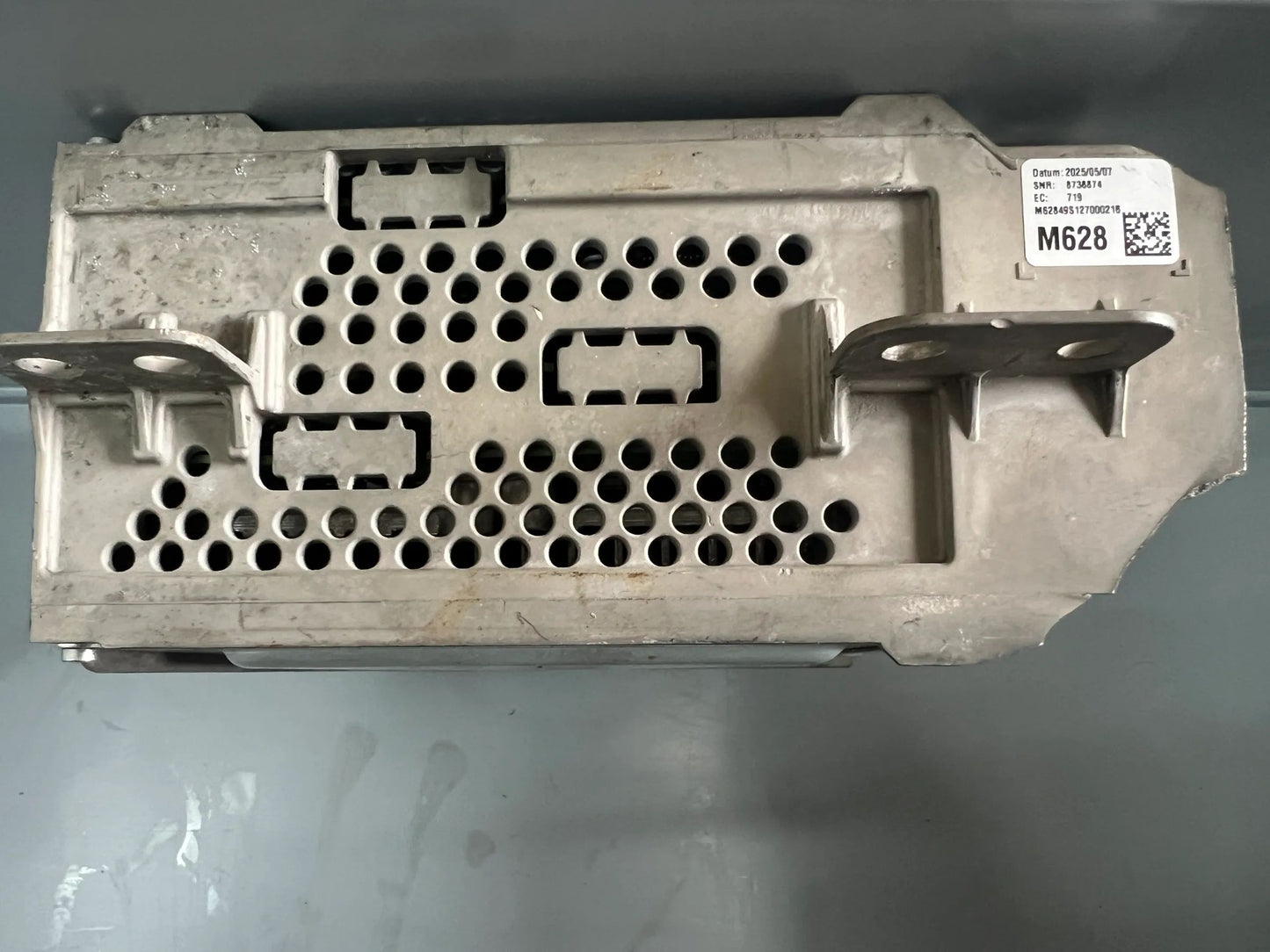 Original Mercedes-Benz Steuergerät Head Unit A1679002437 NEU