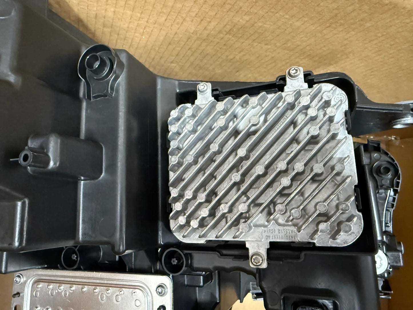 Original BMW X1 U11 LED-Scheinwerfer Links mit Steuergerät 5A9A235 NEU