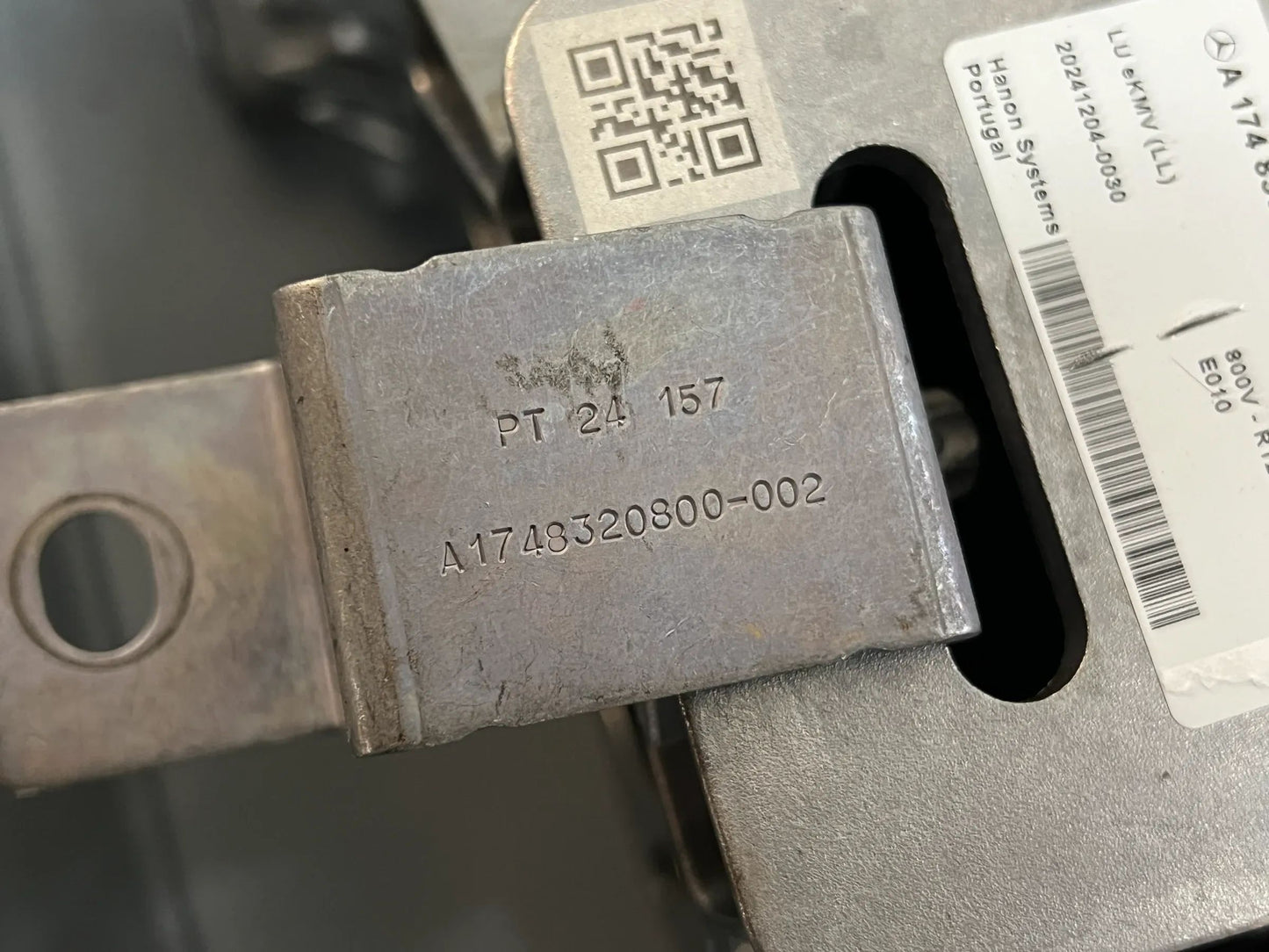 Original Mercedes-Benz Gehäuse Klimakompressor A1748308901 NEU