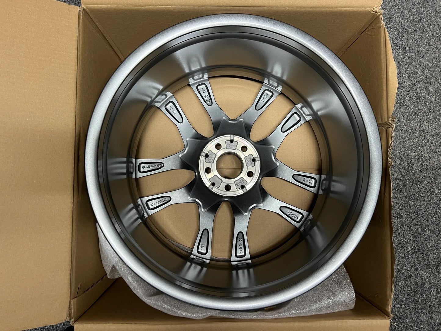 ORIGINAL Mercedes Benz GLE 53 63 63S AMG SUV V167 Coupe C167 A1674014200 NEU