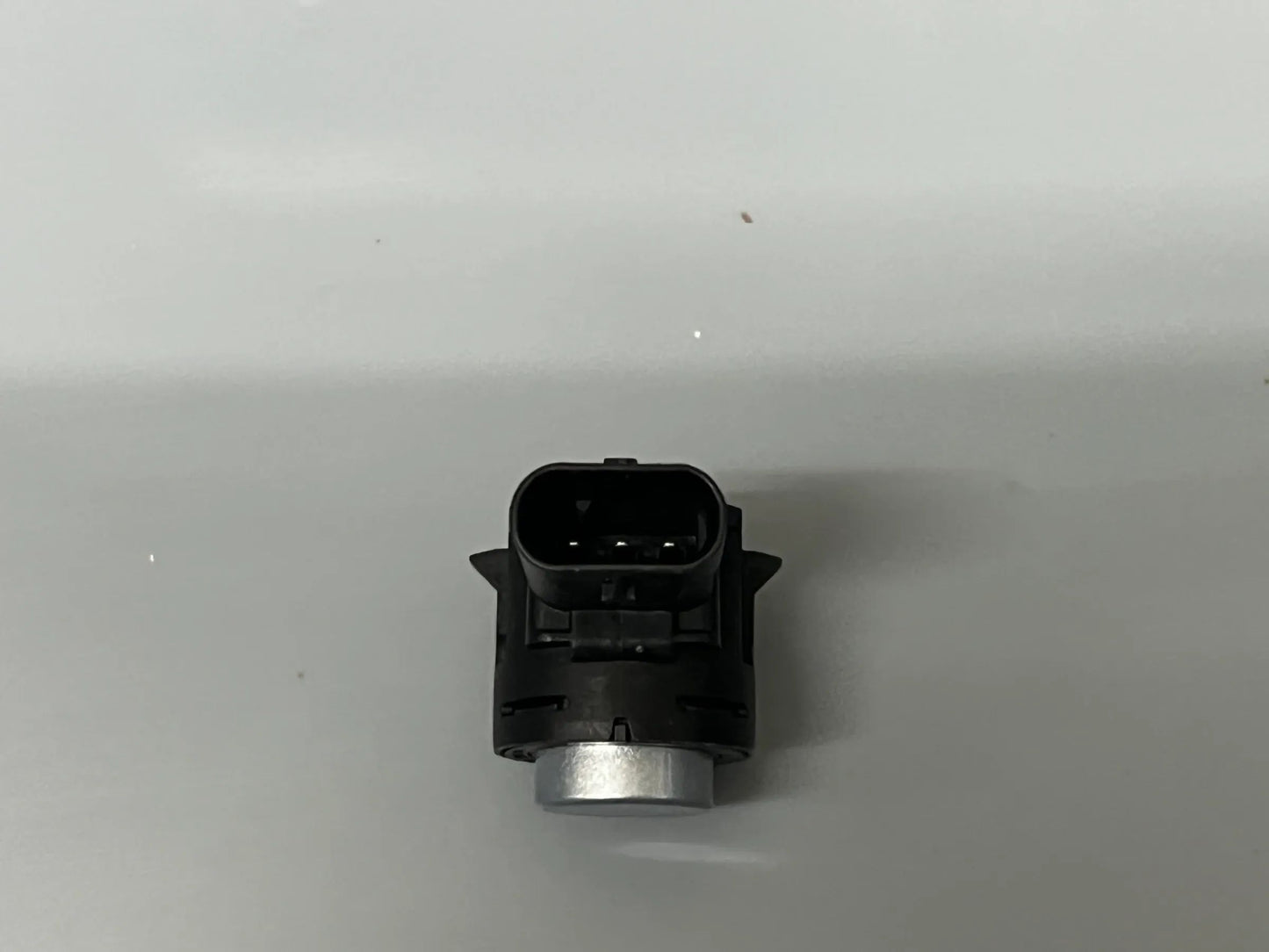 ORIGINAL Mercedes-Benz Parktronik Sensor PDC PTS Parksensor A2239054210 NEU